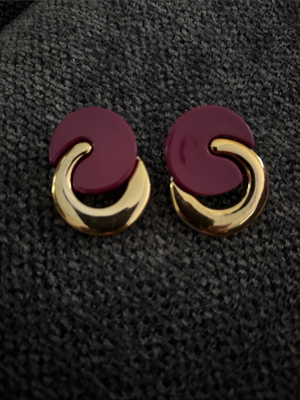 Stunning vintage earrings🔥